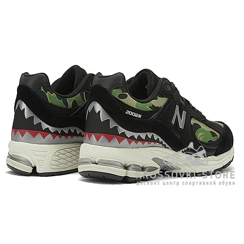 Мужские New Balance 2002R Apes Together Strong/Black Camo x Bape